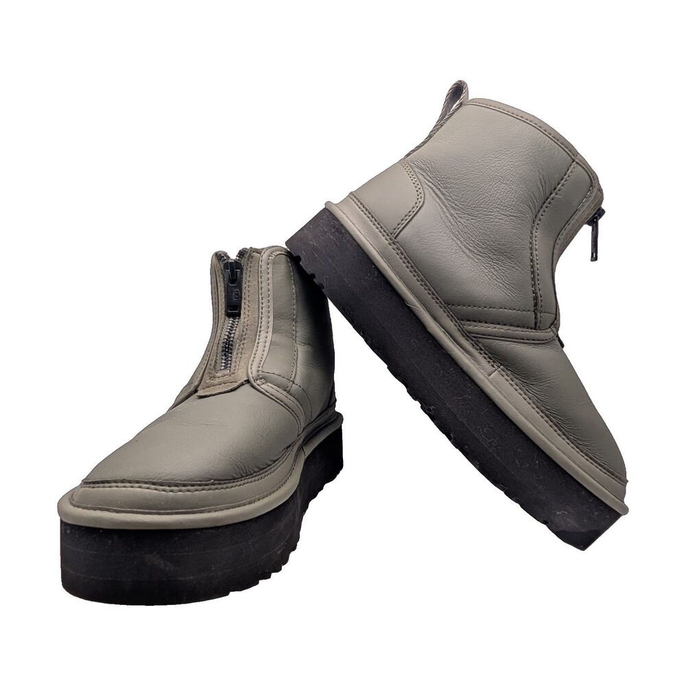 UGG Olive Leather Zip Ankle Boot Size Womens 6
